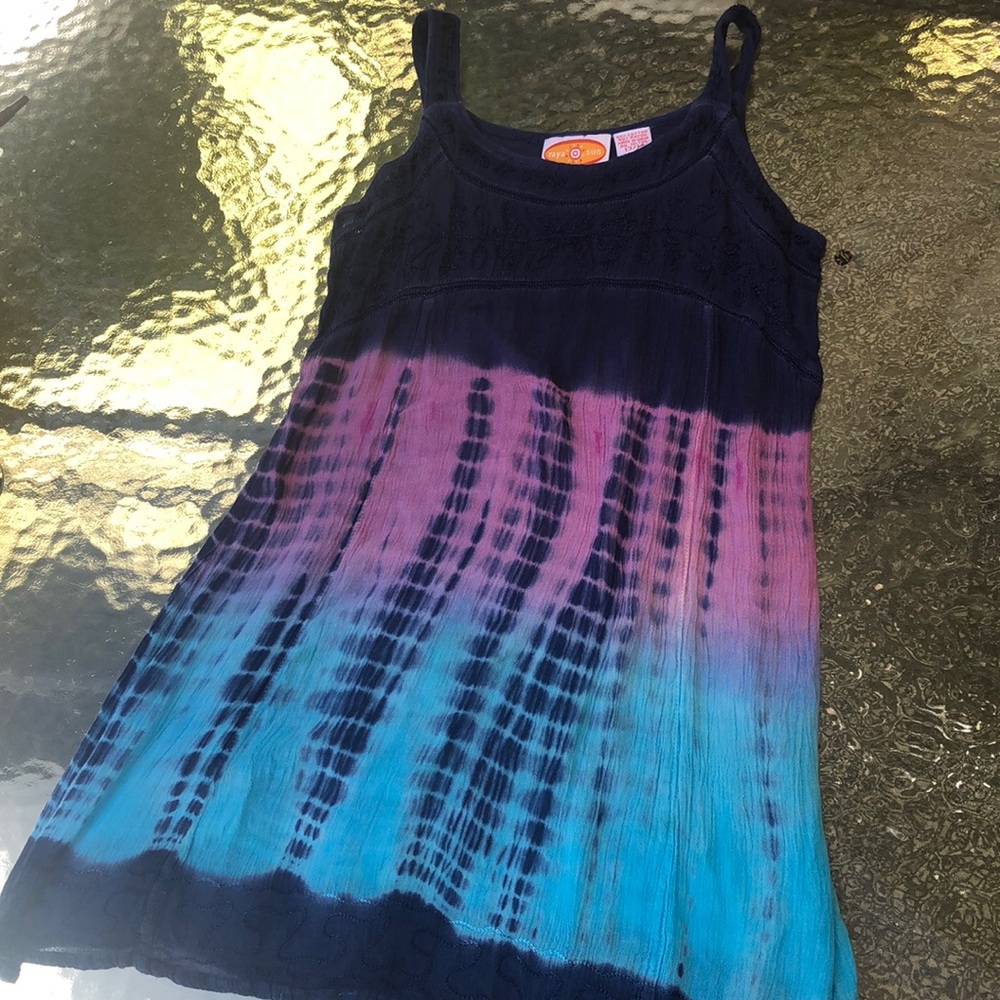 Swimsuit coverup